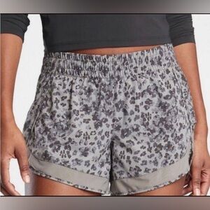 Athleta Mesh Racer Running Shorts in the Grey Leopard Print size XS